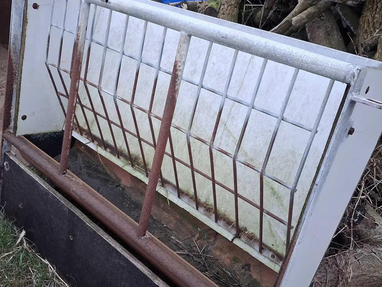 Billede 1 - Foderhæk