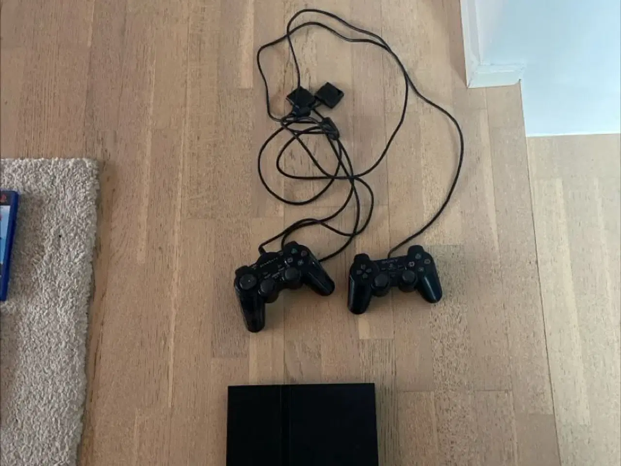 Billede 2 - Playstation 2 slim med 2 controller og freemcboot