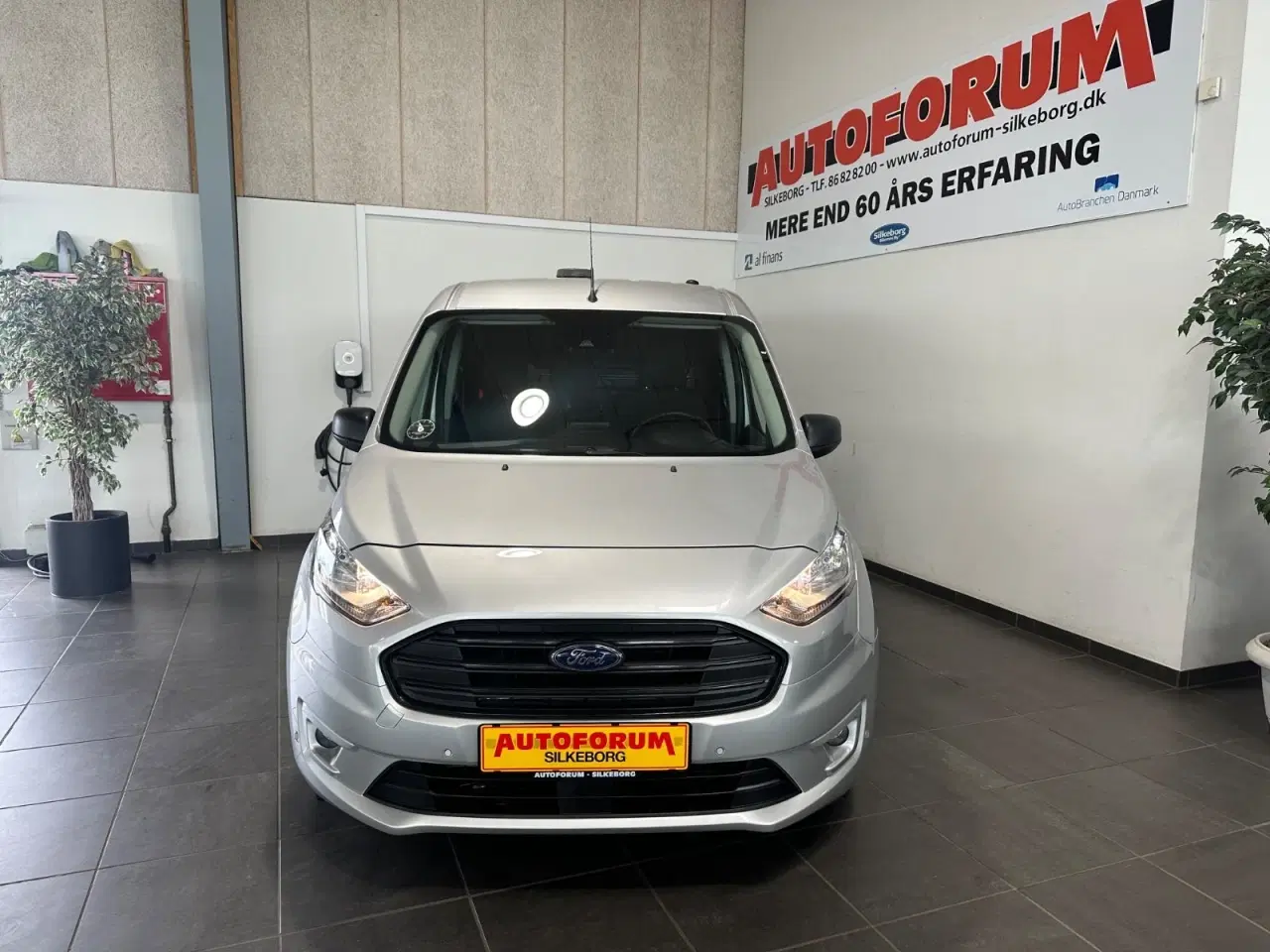 Billede 2 - Ford Transit Connect 1,5 TDCi 120 Trend aut. lang