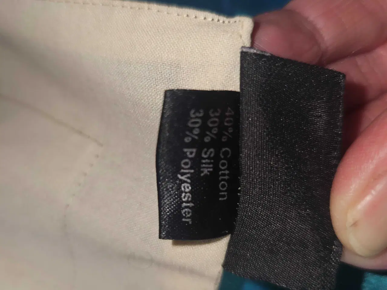 Billede 3 - Sengetæppe med puder