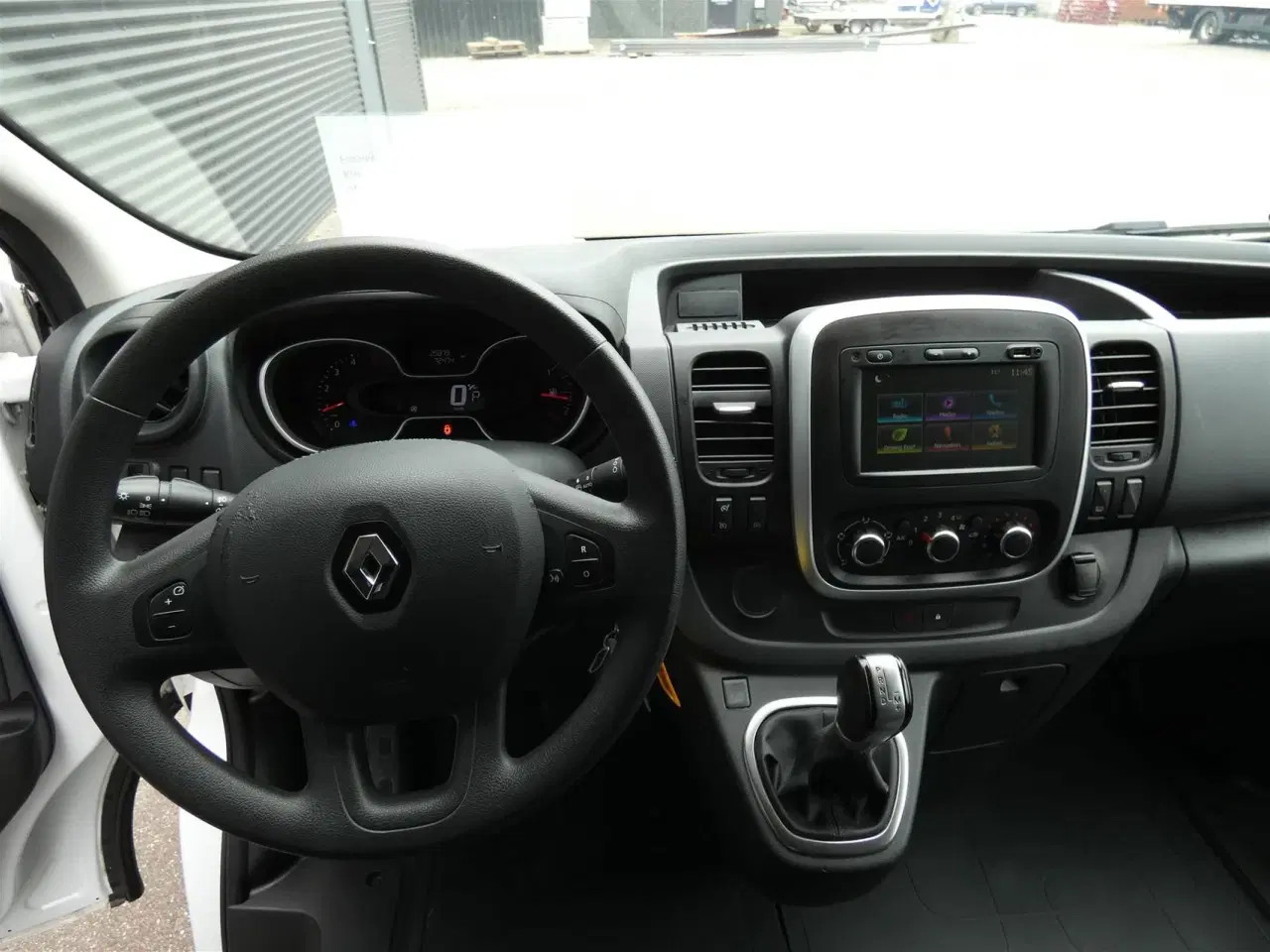 Billede 10 - Renault Trafic T29 L2H1 2,0 DCI 145HK Van 6g