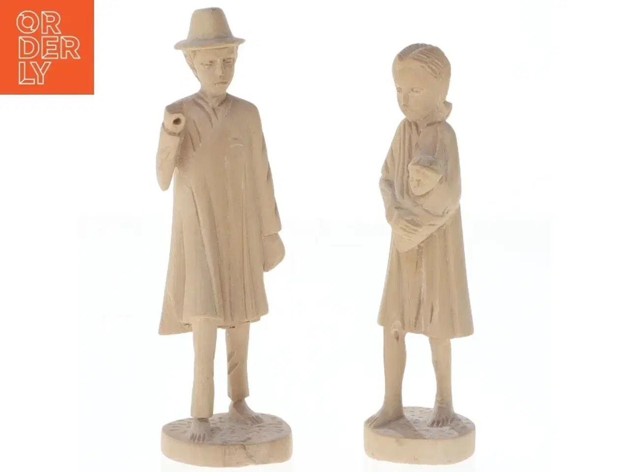 Billede 1 - Træfigurer (str. 12 x 3 cm og 13 x 4 cm)