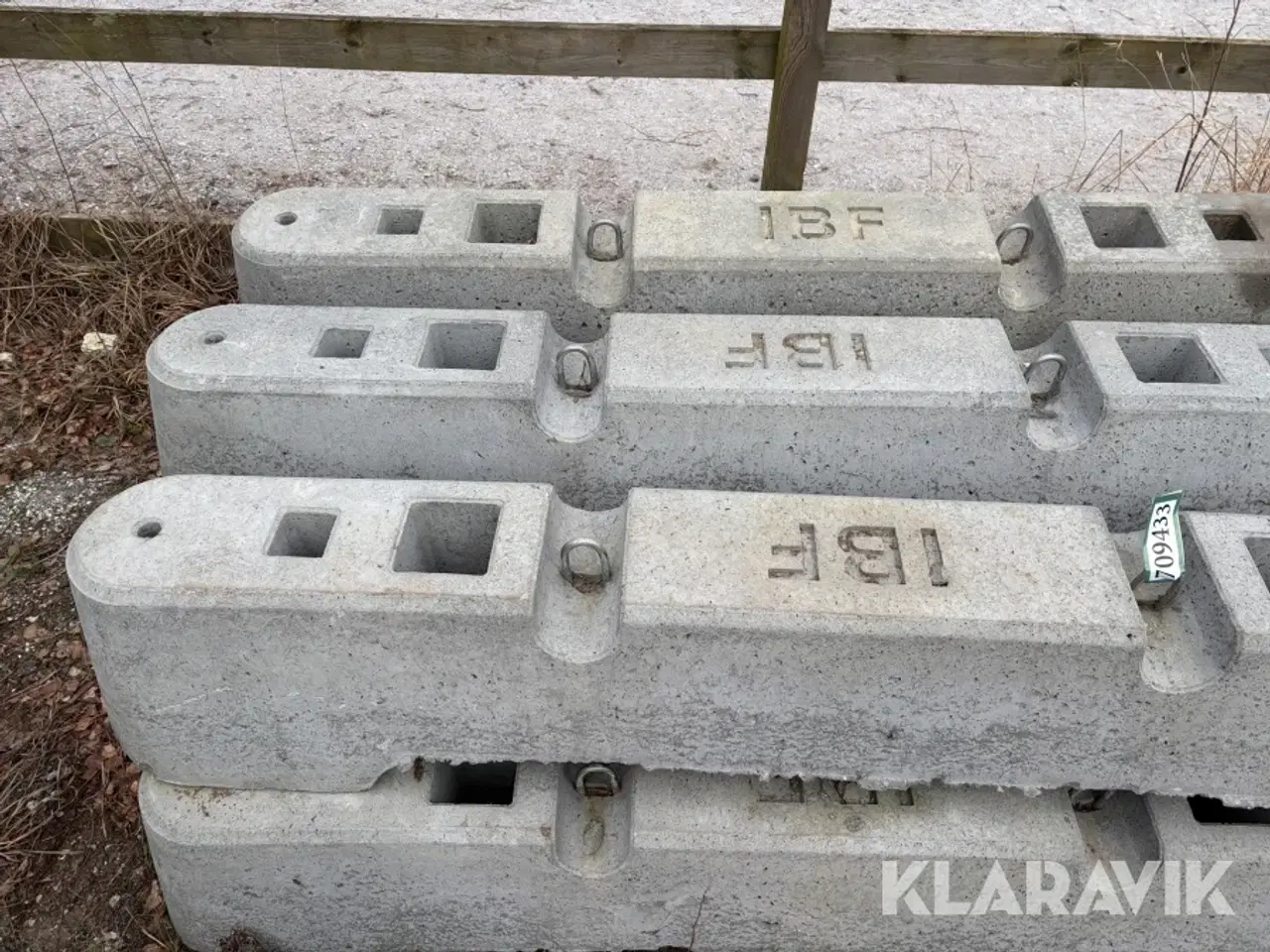 Billede 9 - Betonblokke / Afspærringsblokke IBF - 17 styk