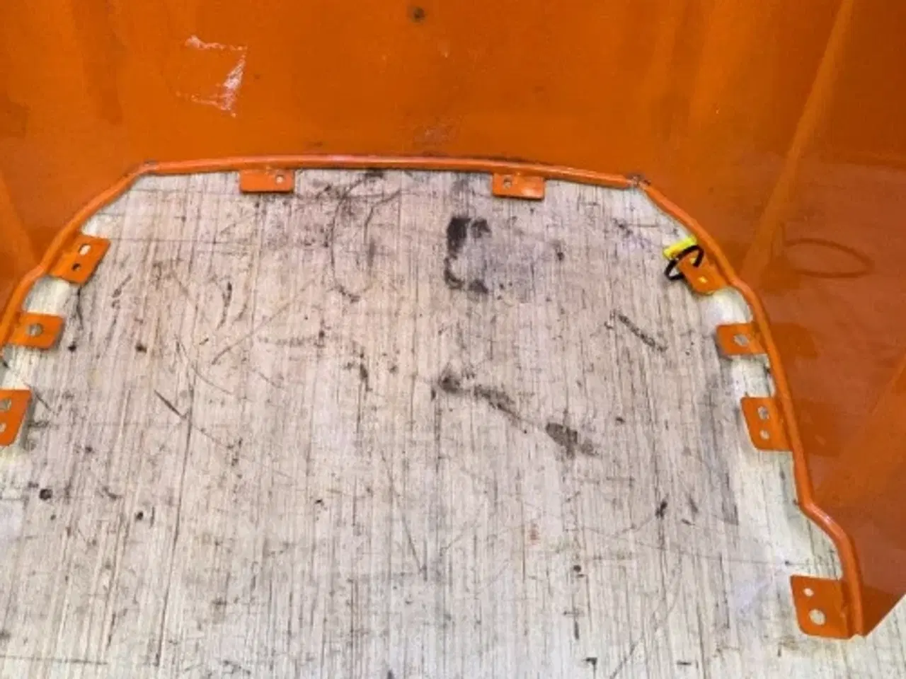 Billede 6 - Husqvarna YTH1542XP Motorhjelm 532185682