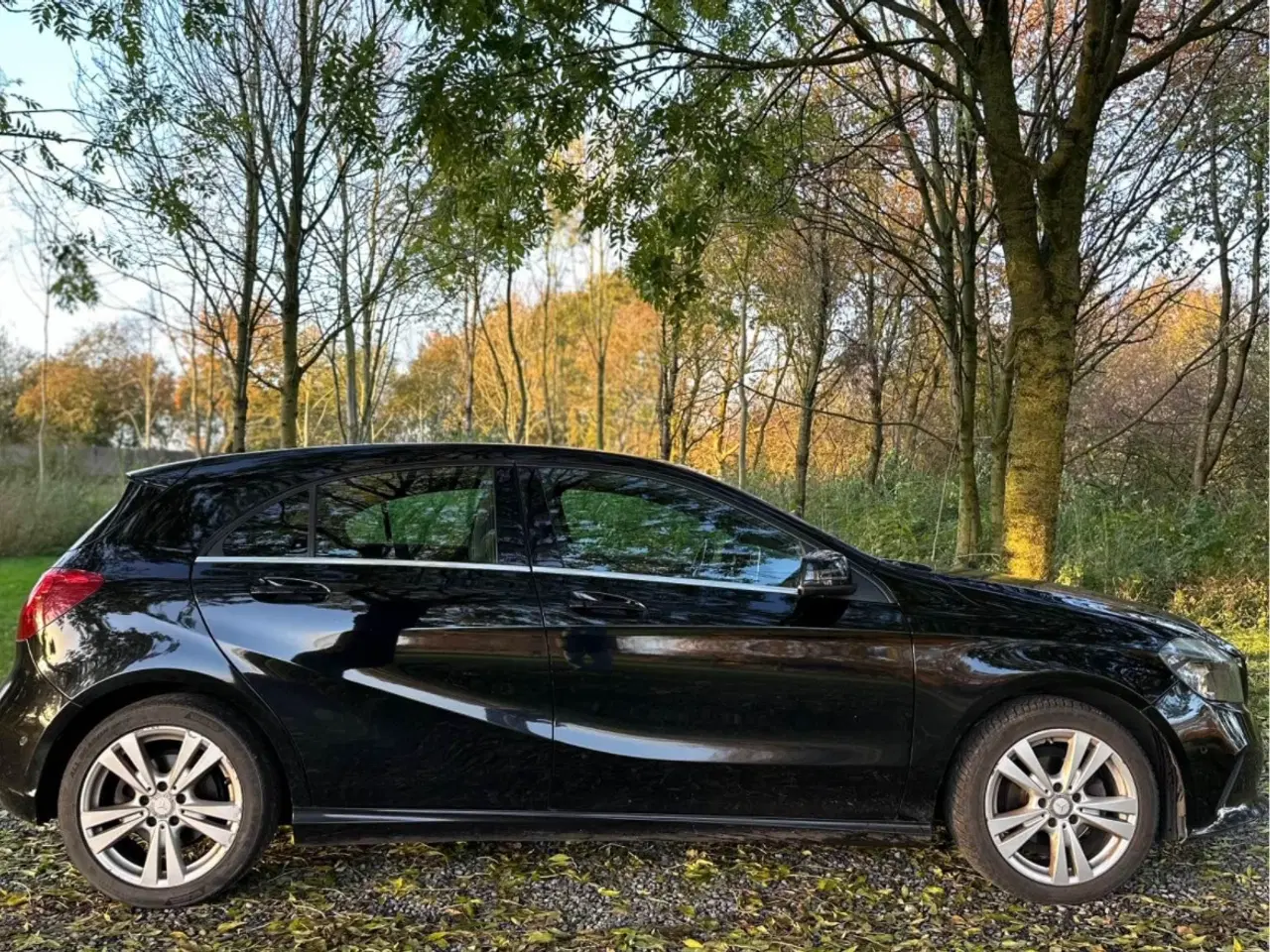 Billede 10 - Mercedes A180d fra 2017