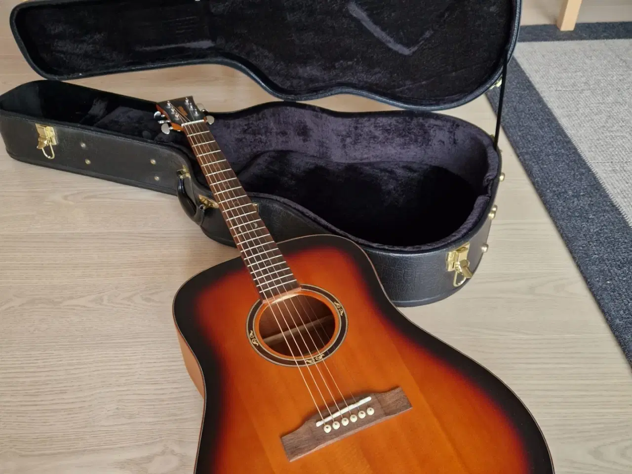 Billede 3 - Western guitar og kasse