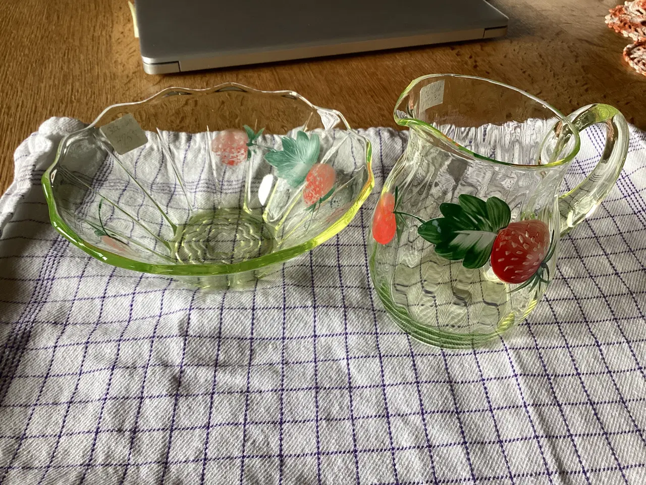 Billede 5 - Gamle jordbærstel glas og porcelæn