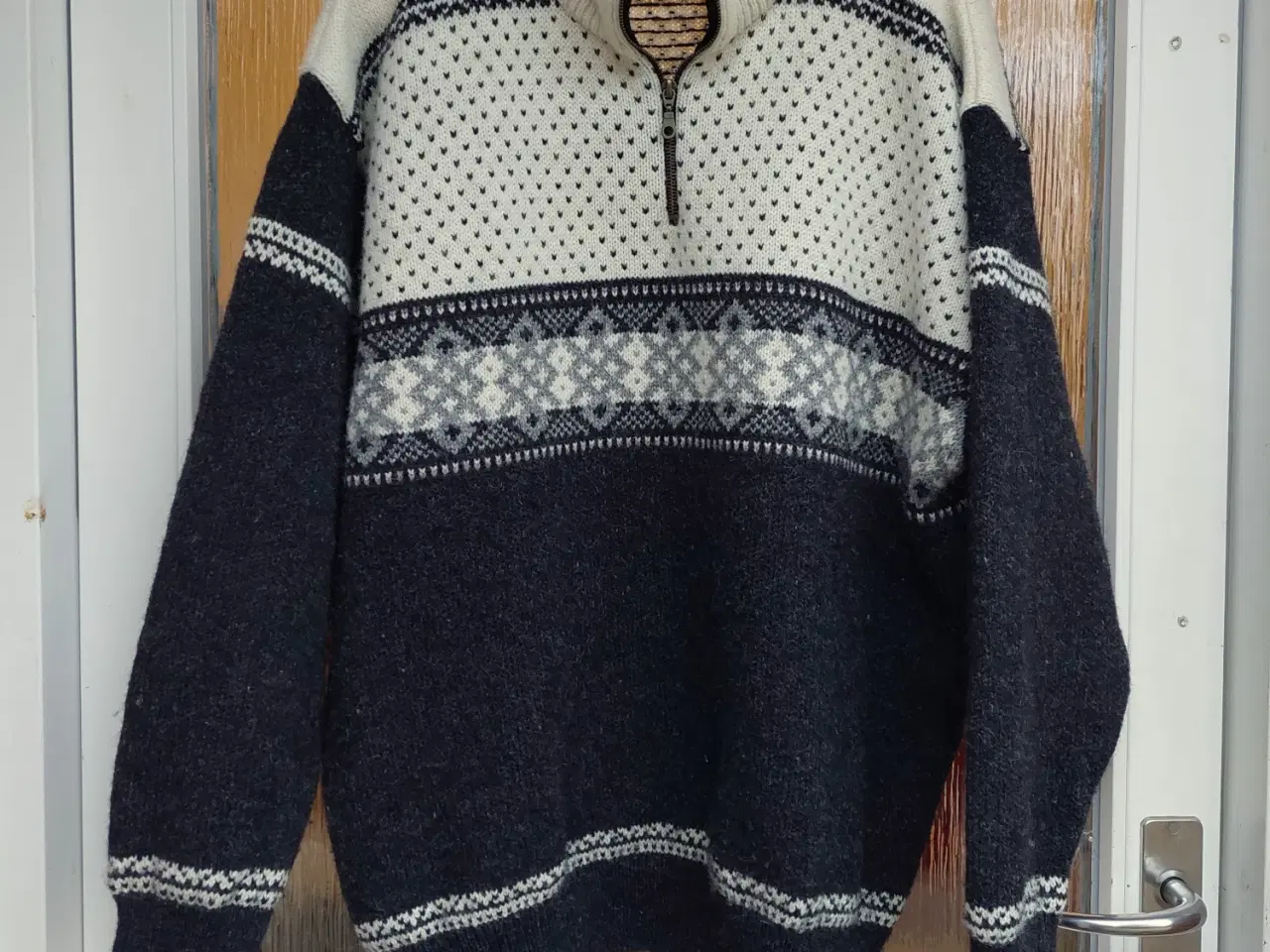 Billede 1 - Norsk Sweater