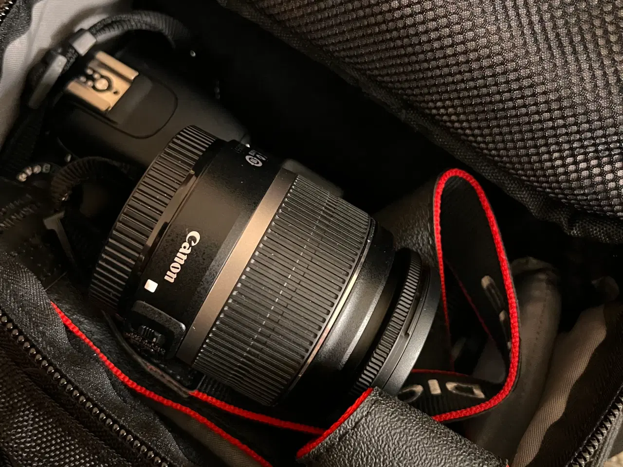 Billede 17 - Canon EOS 550 inkl 2 linser, 2 batterier, taske m.