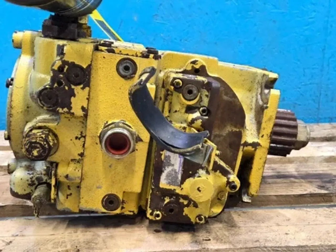 Billede 14 - New Holland TX68 Hydrostatisk Pumpe 9811195