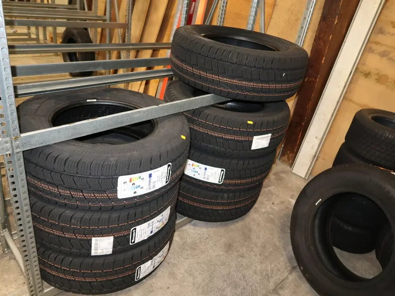 Billede 1 - 7 stk. dæk BARUM 235/65R 16 C 115/113R