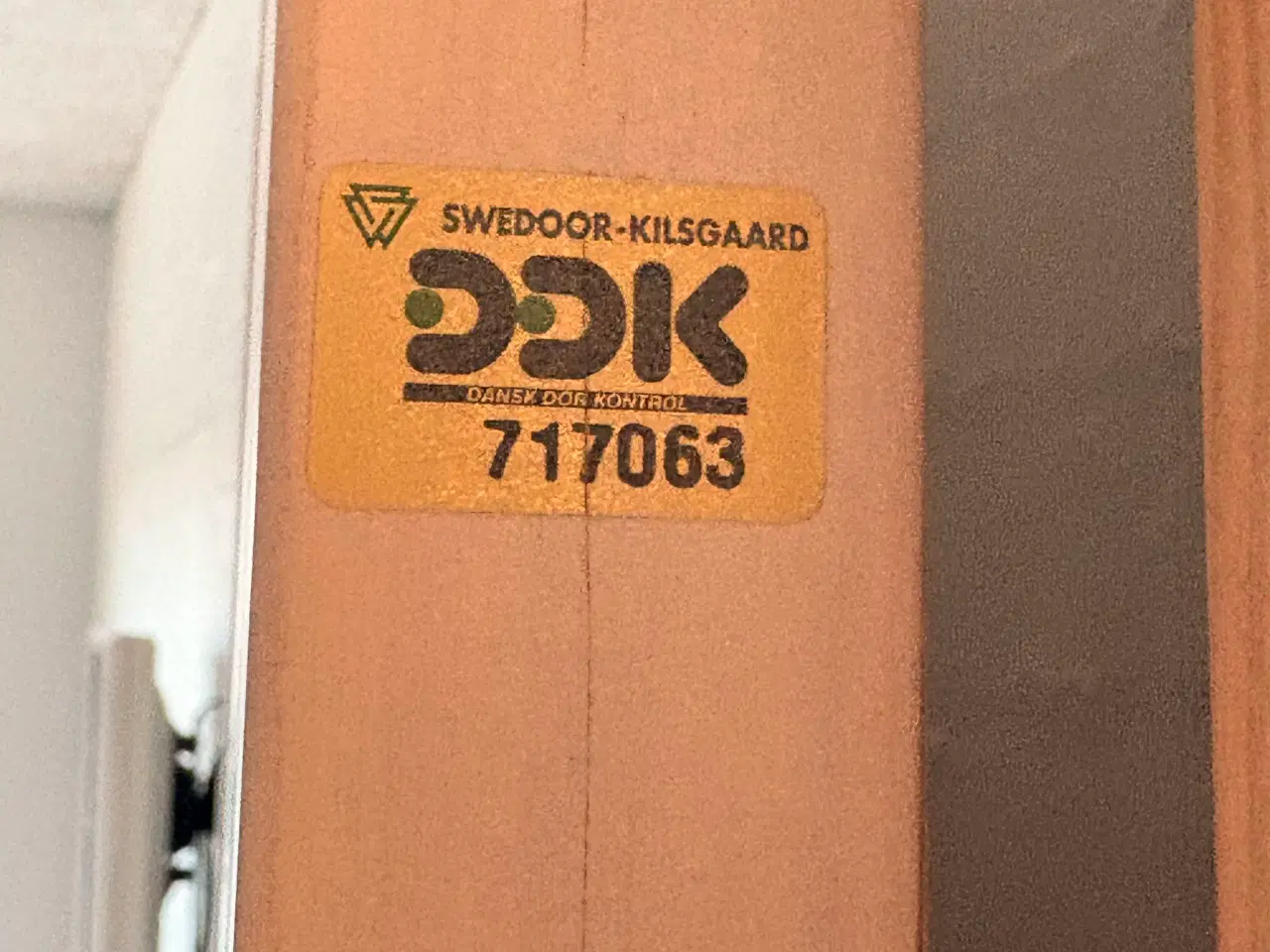 Billede 3 - Swedoor - massive dannebrogsdøre