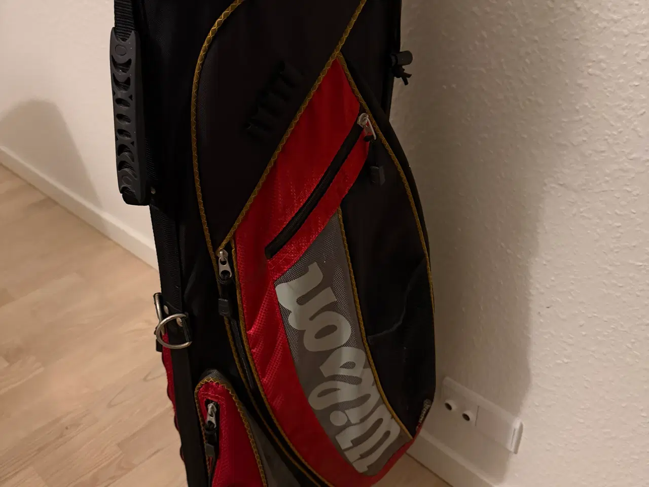 Billede 1 - Golfbag + begynder jernsæt
