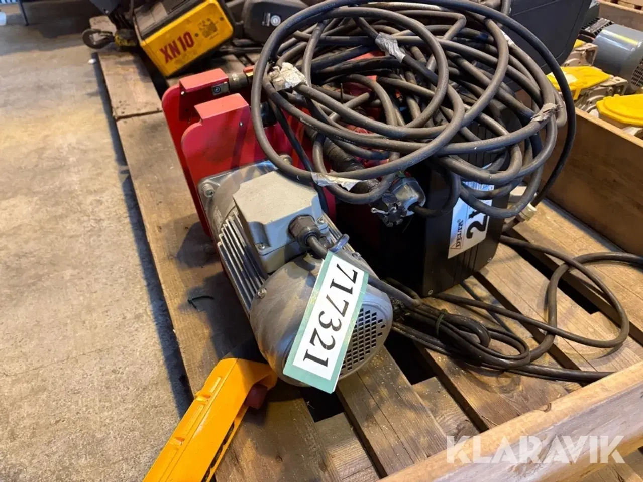 Billede 2 - Hejseværker 2 styk