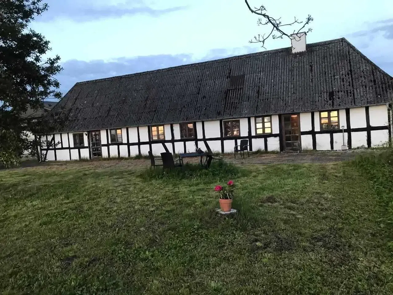 Billede 1 - Hus på Nor Langeland købes på pantebrev