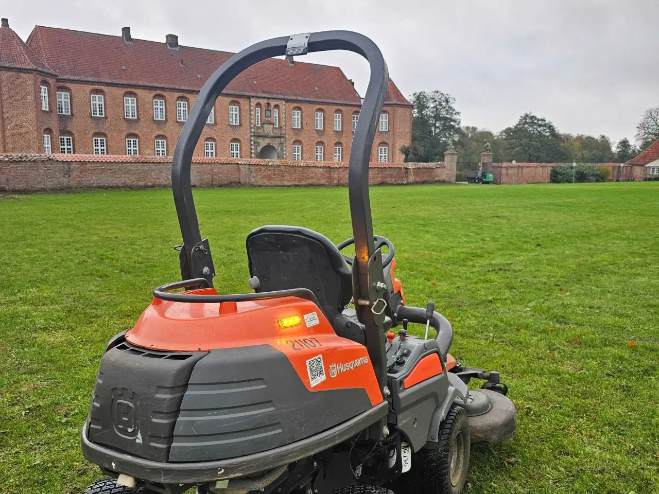 Billede 2 - PRO. Husqvarna 524. 4x4. Med 122cm combiklipper