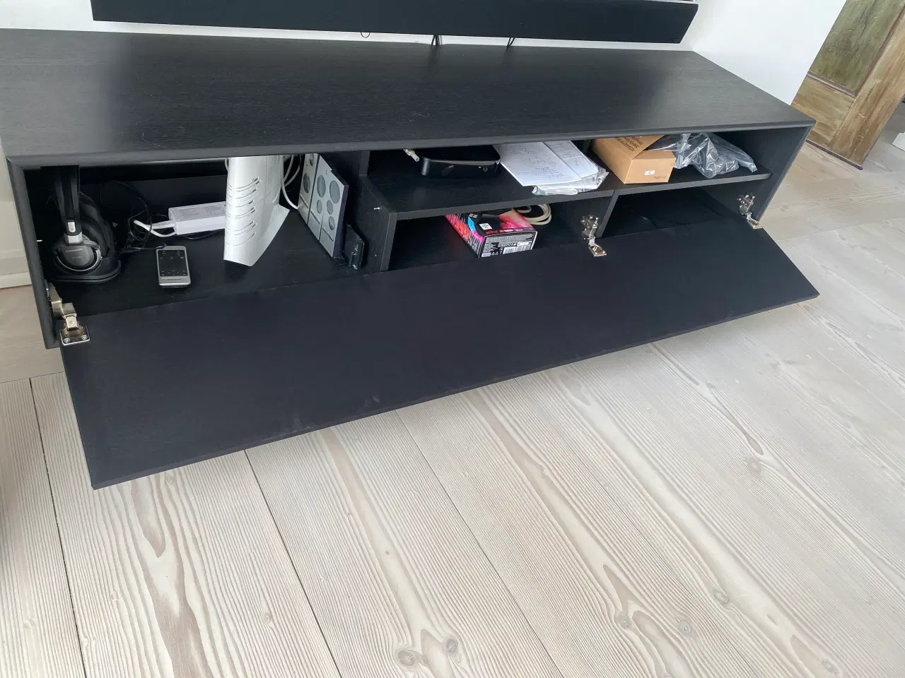 Billede 3 - TV reol 