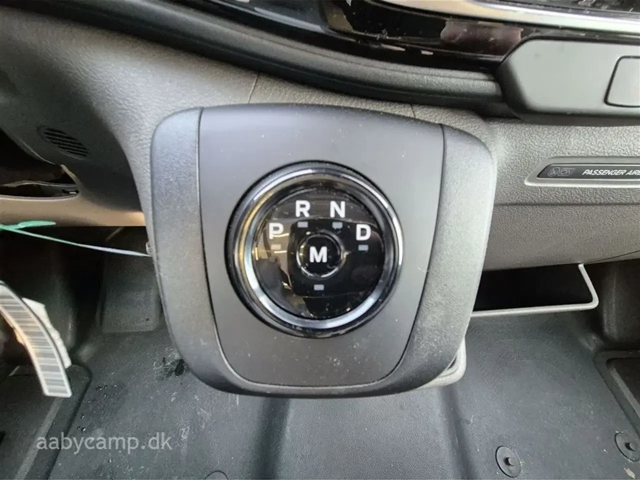 Billede 7 - 2026 - Benimar Tessoro 444   Nk Pakke. 8 trins Automatgear. 200W solceller. Webasto Dieselfyr. Kompressor køleskab.