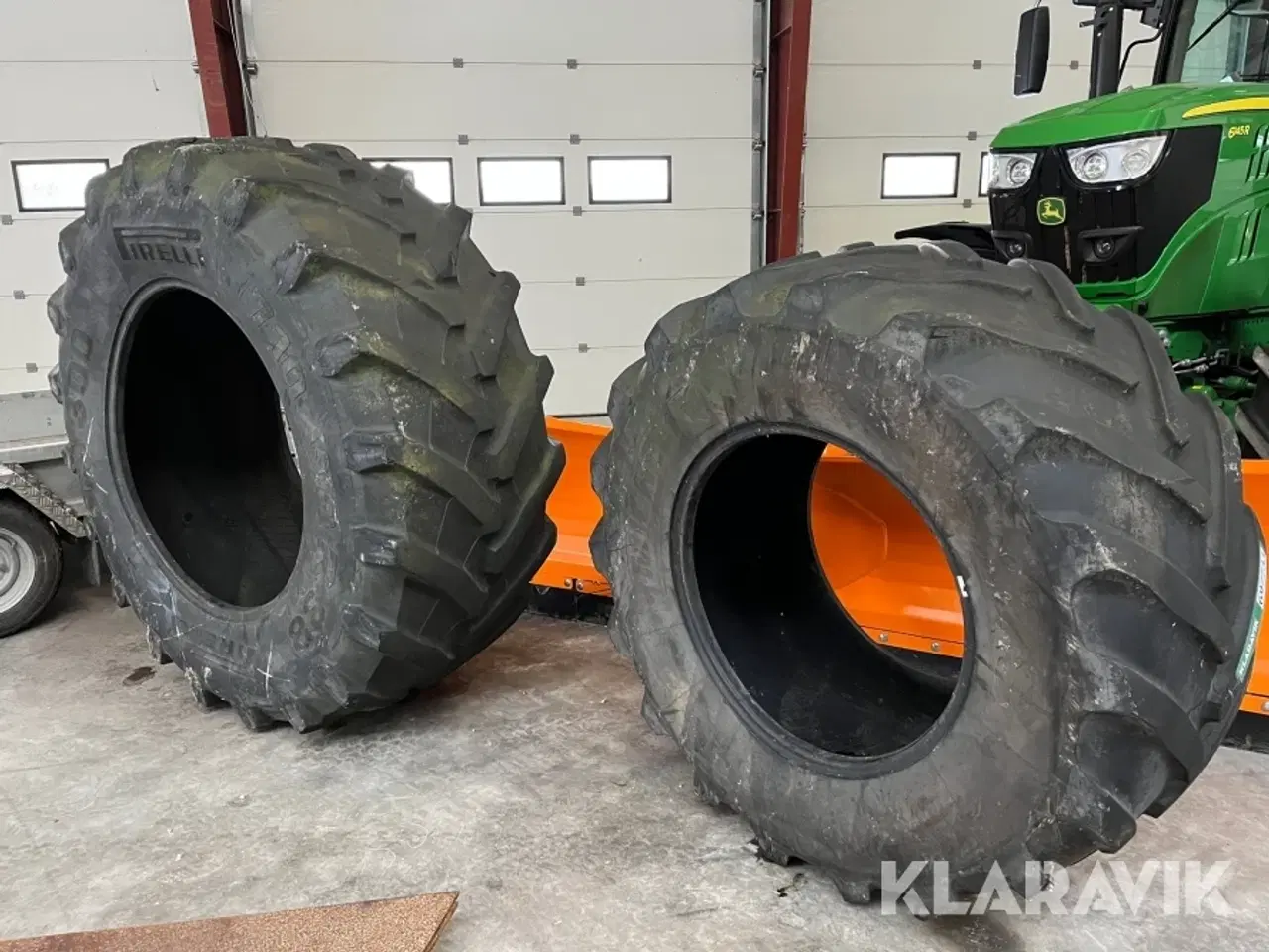 Billede 1 - Traktordæk 600/70R30 og 710/70R38 - 2 styk