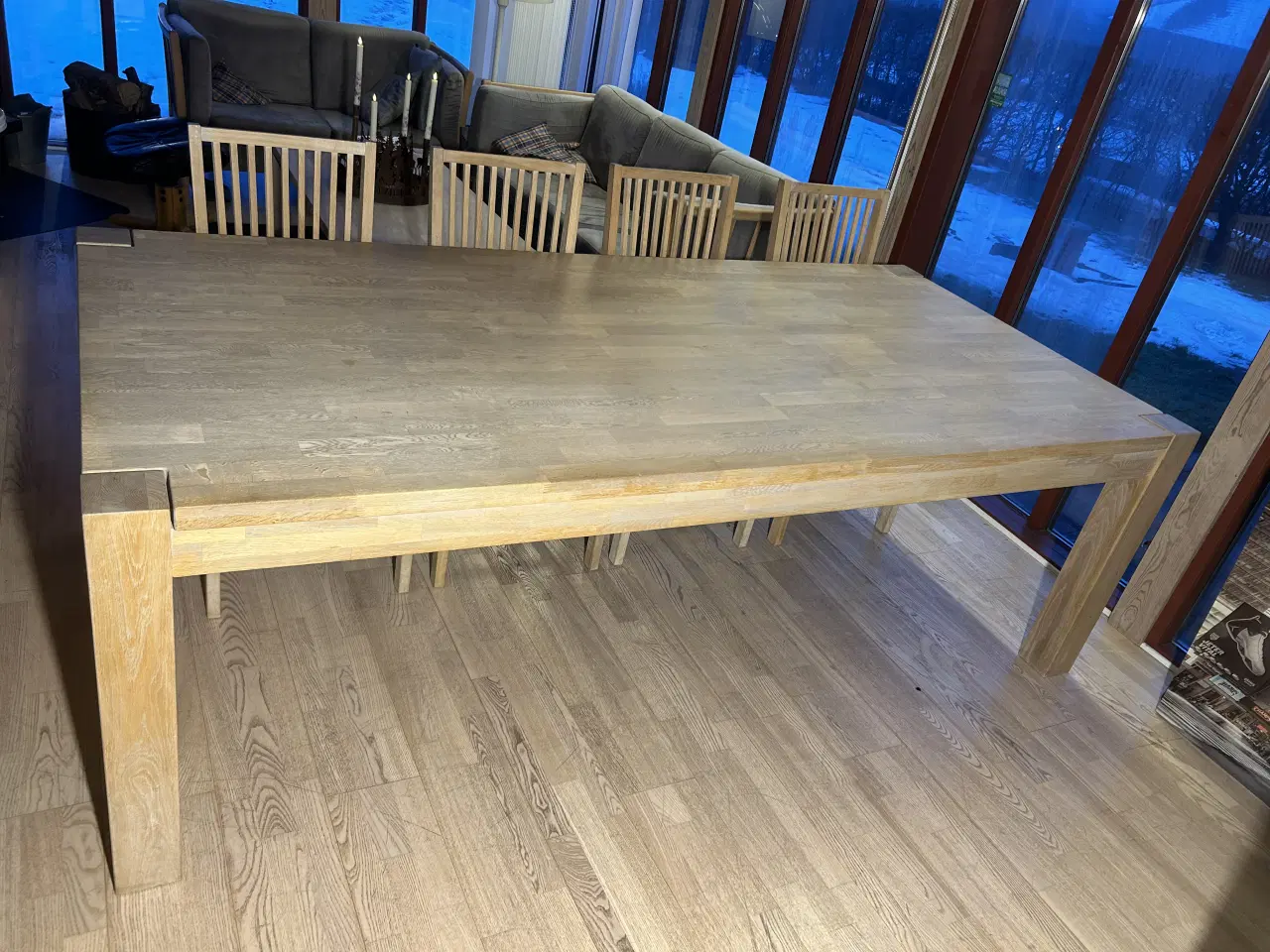 Billede 2 - Bord og 6 stole 