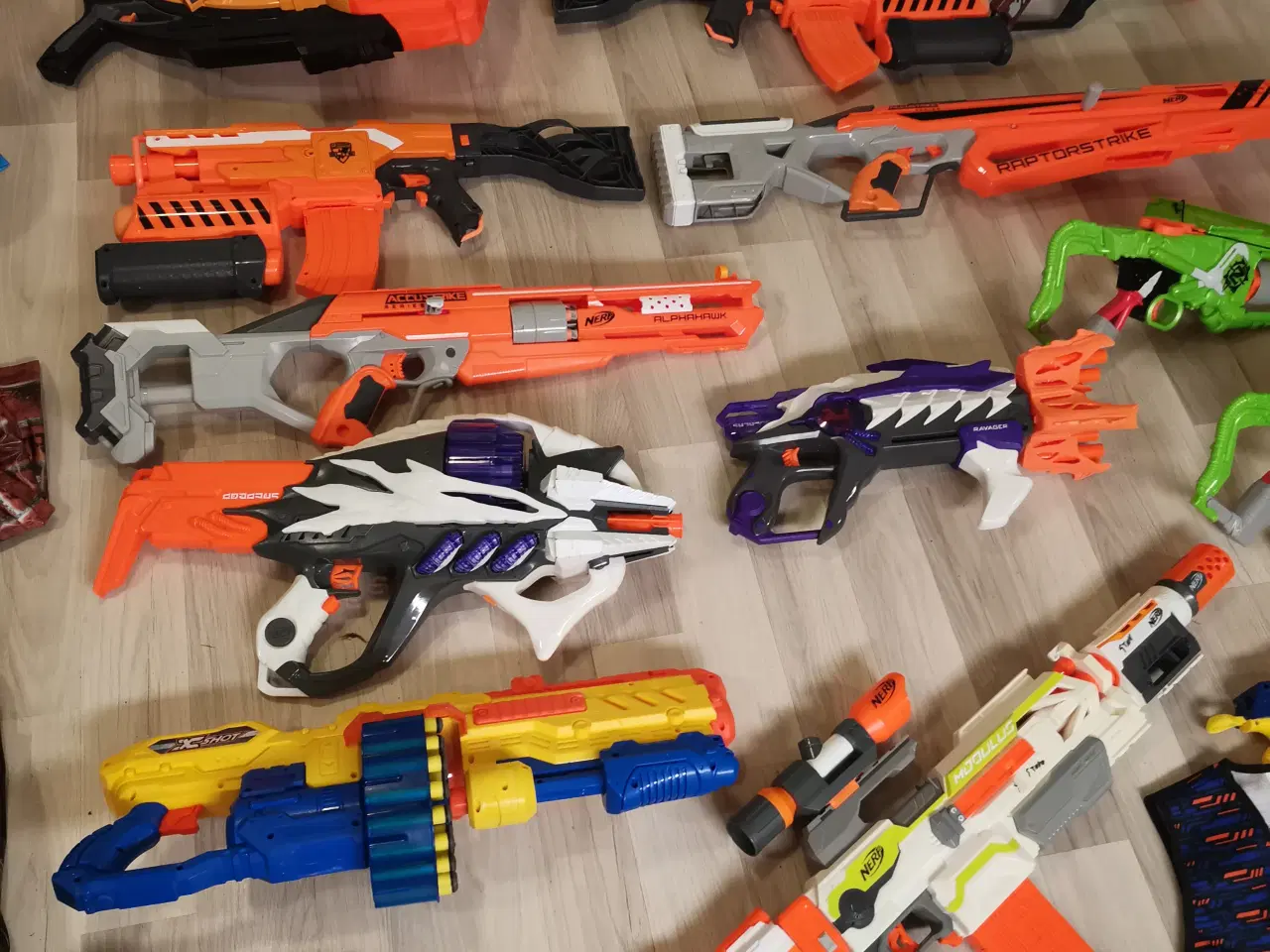 Billede 5 - Nerfguns og tilbehør 