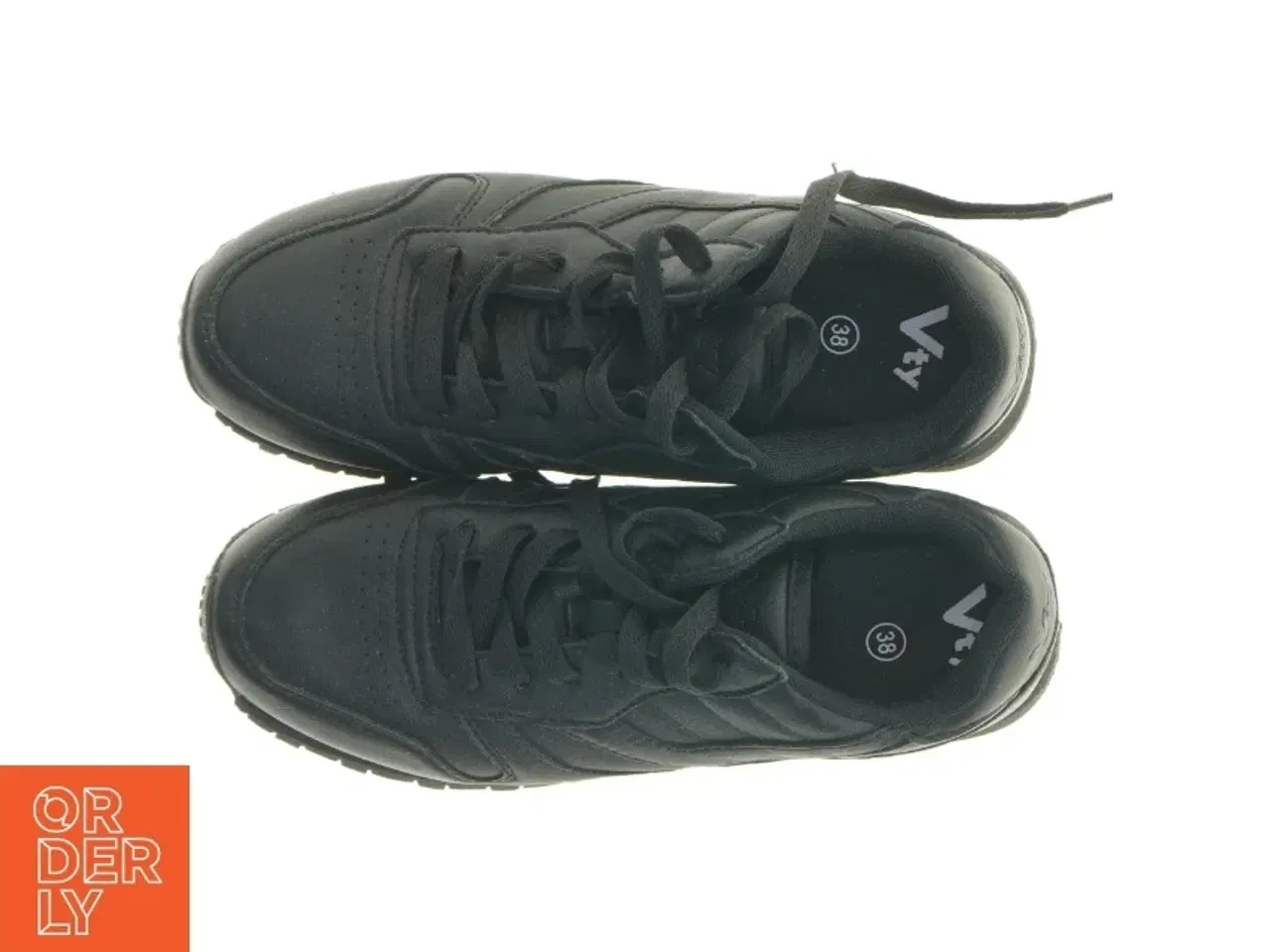 Billede 4 - Brugte sorte sneakers fra Vty (str. 38)