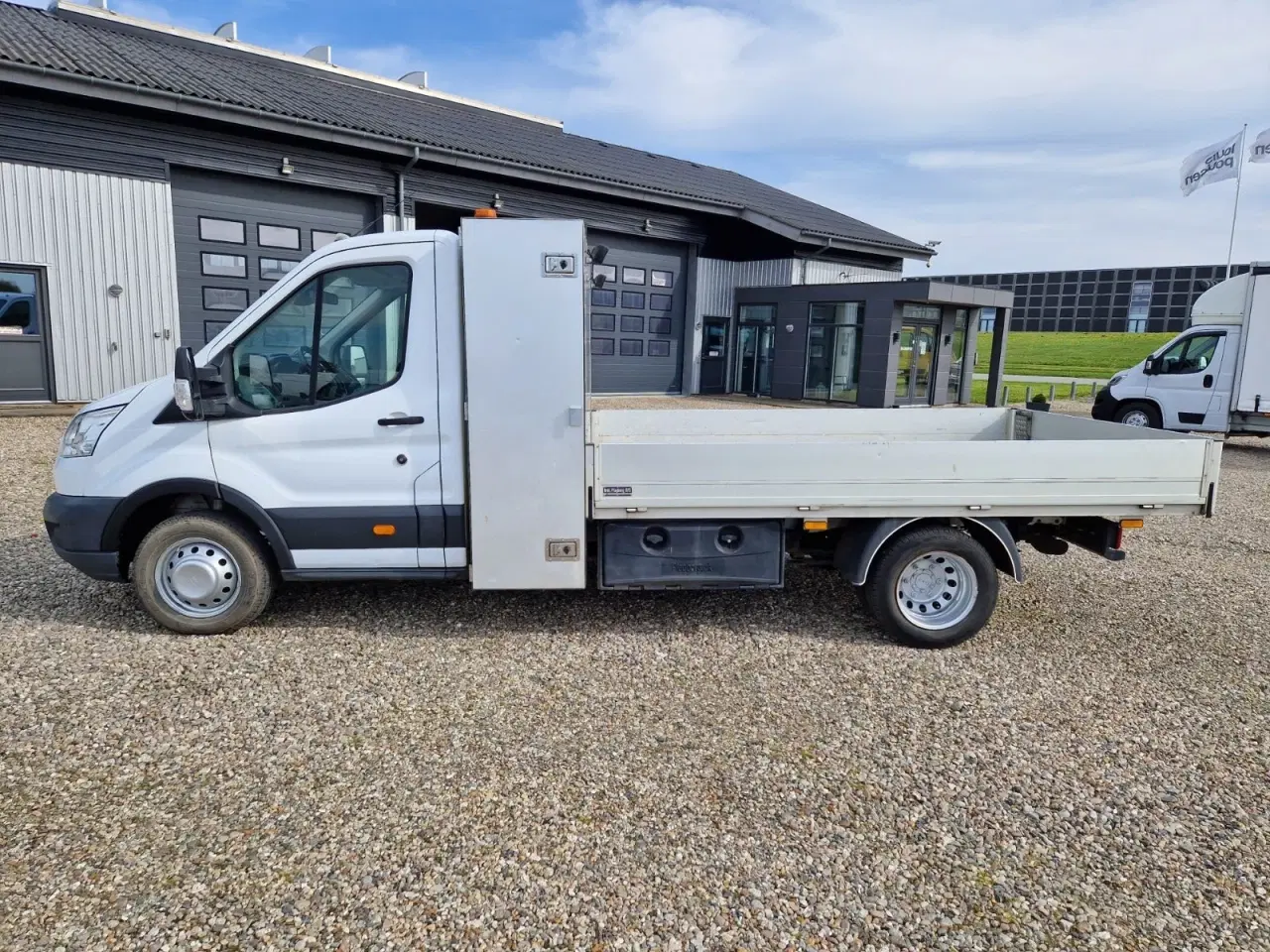 Billede 2 - Ford Transit 350 L2 Chassis 2,0 TDCi 170 Lodvogn RWD