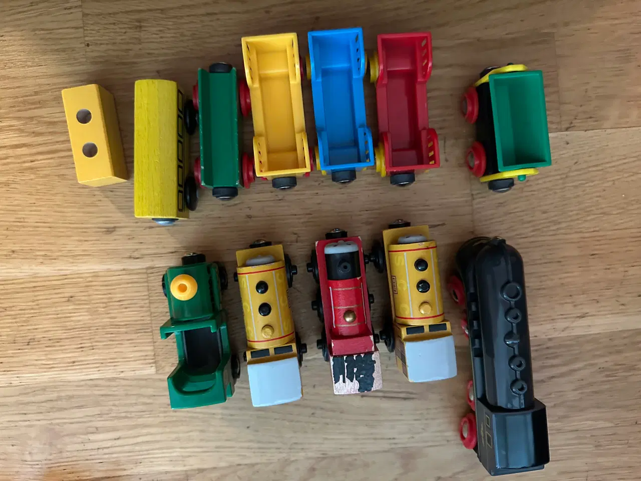 Billede 10 - Brio sælges 