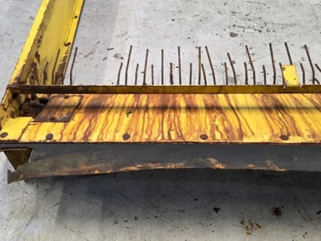 Billede 15 - New Holland 1550 Øverste Soldkasse 80336005