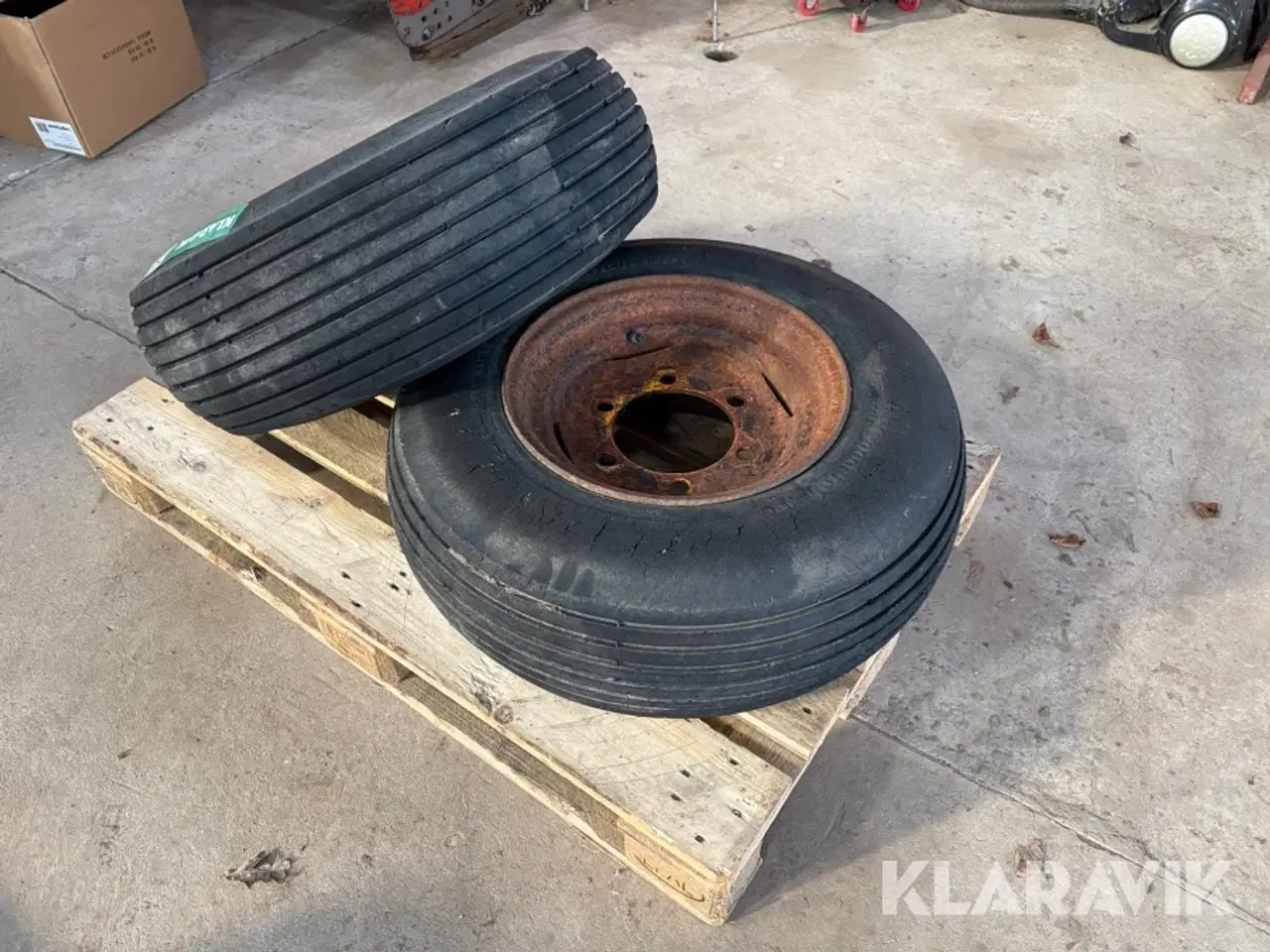 Billede 4 - landbrugs-/industridæk  B.F. Goodrich  2 styk
