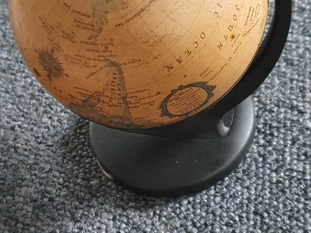 Billede 3 - Globus fra 2001