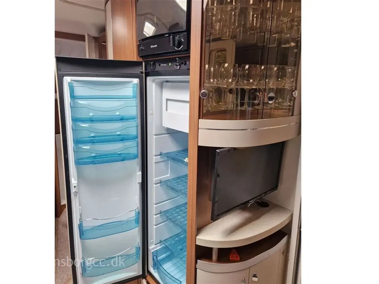 Billede 11 - 2012 - Hobby Premium 540 UFe   MEGET UDSTYR BLA. ALDE CENTRALVARME / MOVER og El. STYTTEBEN.