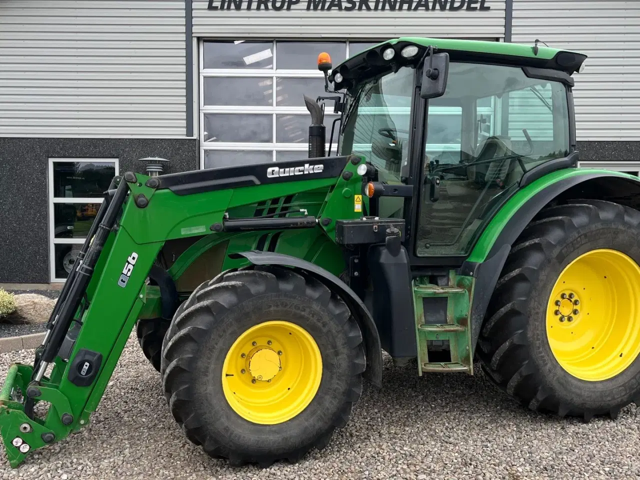 Billede 1 - John Deere 6115R Med frontlæsser og krybegear