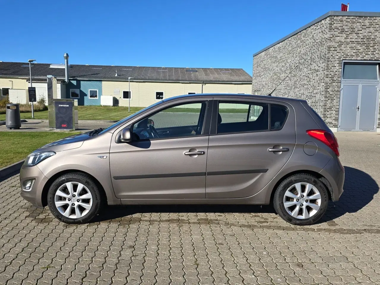 Billede 8 - Hyundai i20 1,25 Classic XTR