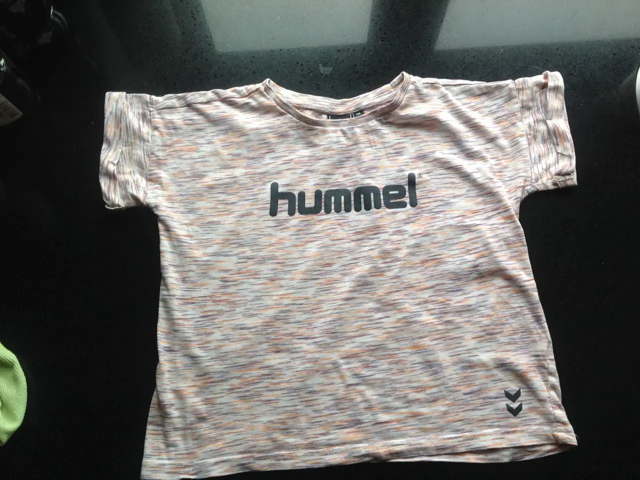 Billede 1 - HUMMEL T Shirt