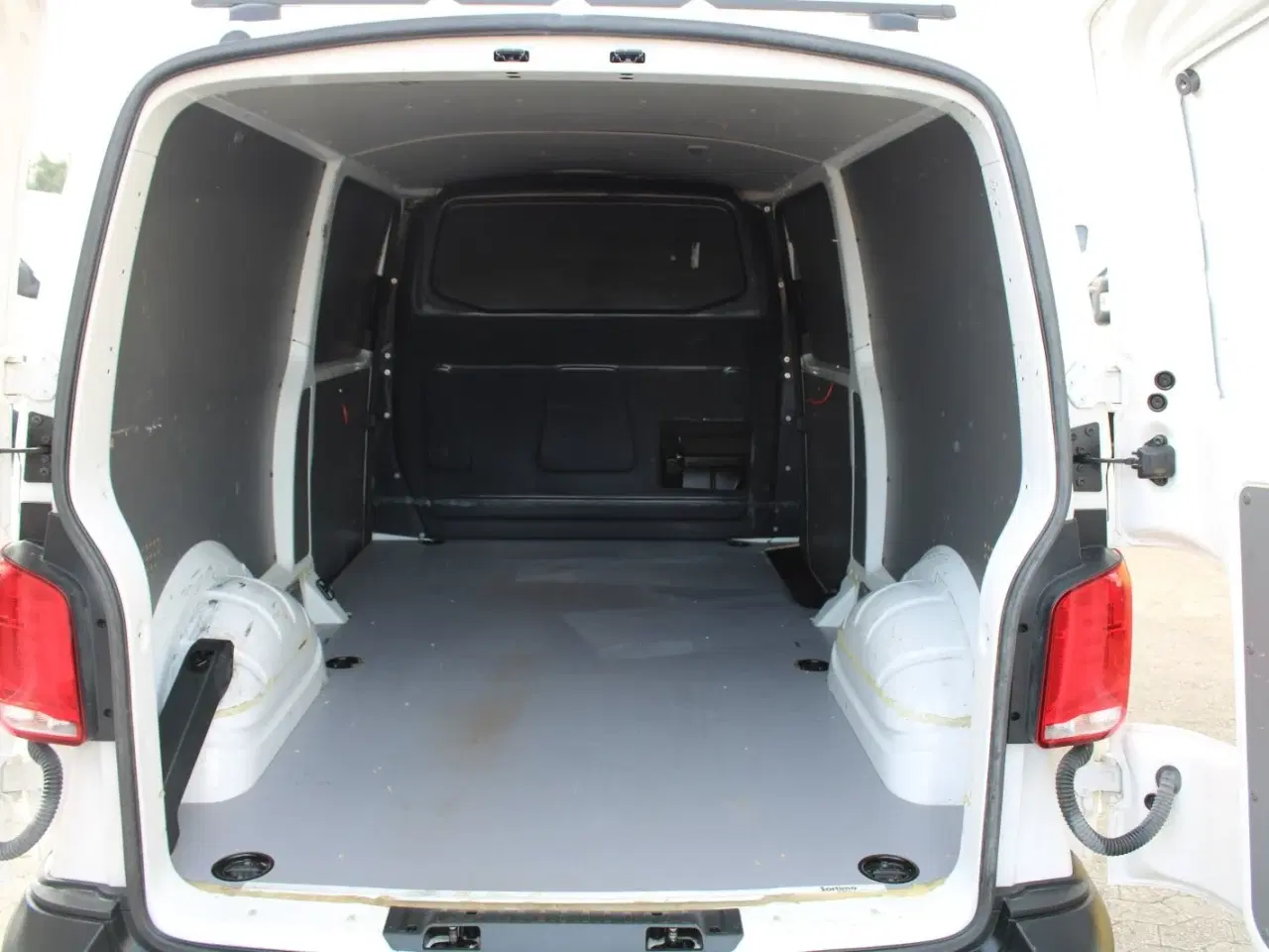 Billede 12 - VW Transporter 2,0 TDi 110 Kassevogn lang