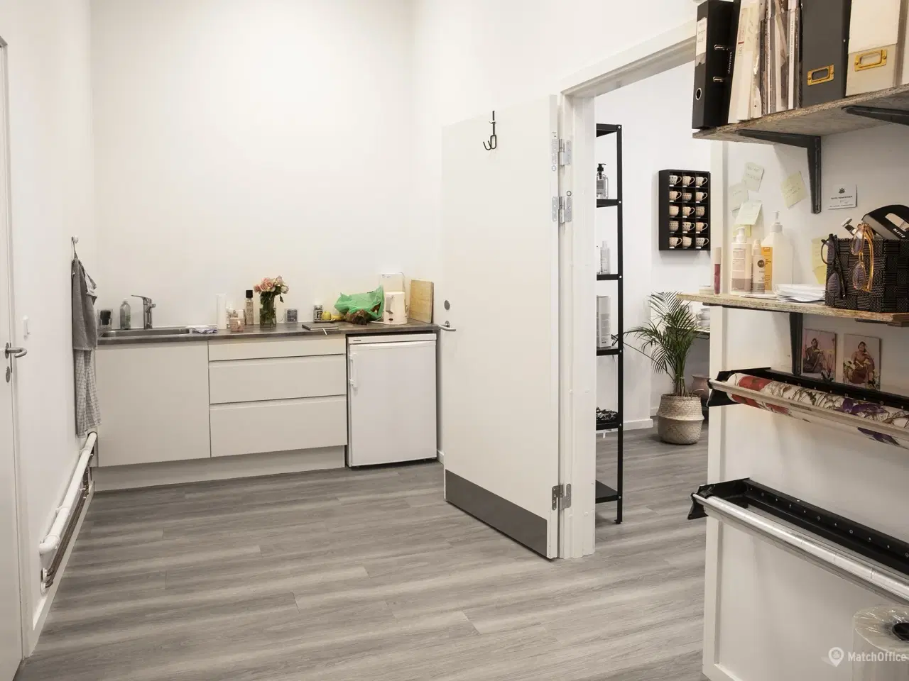 Billede 8 - Butik til tøj / sko / livsstil / accessories / aktiv fritid