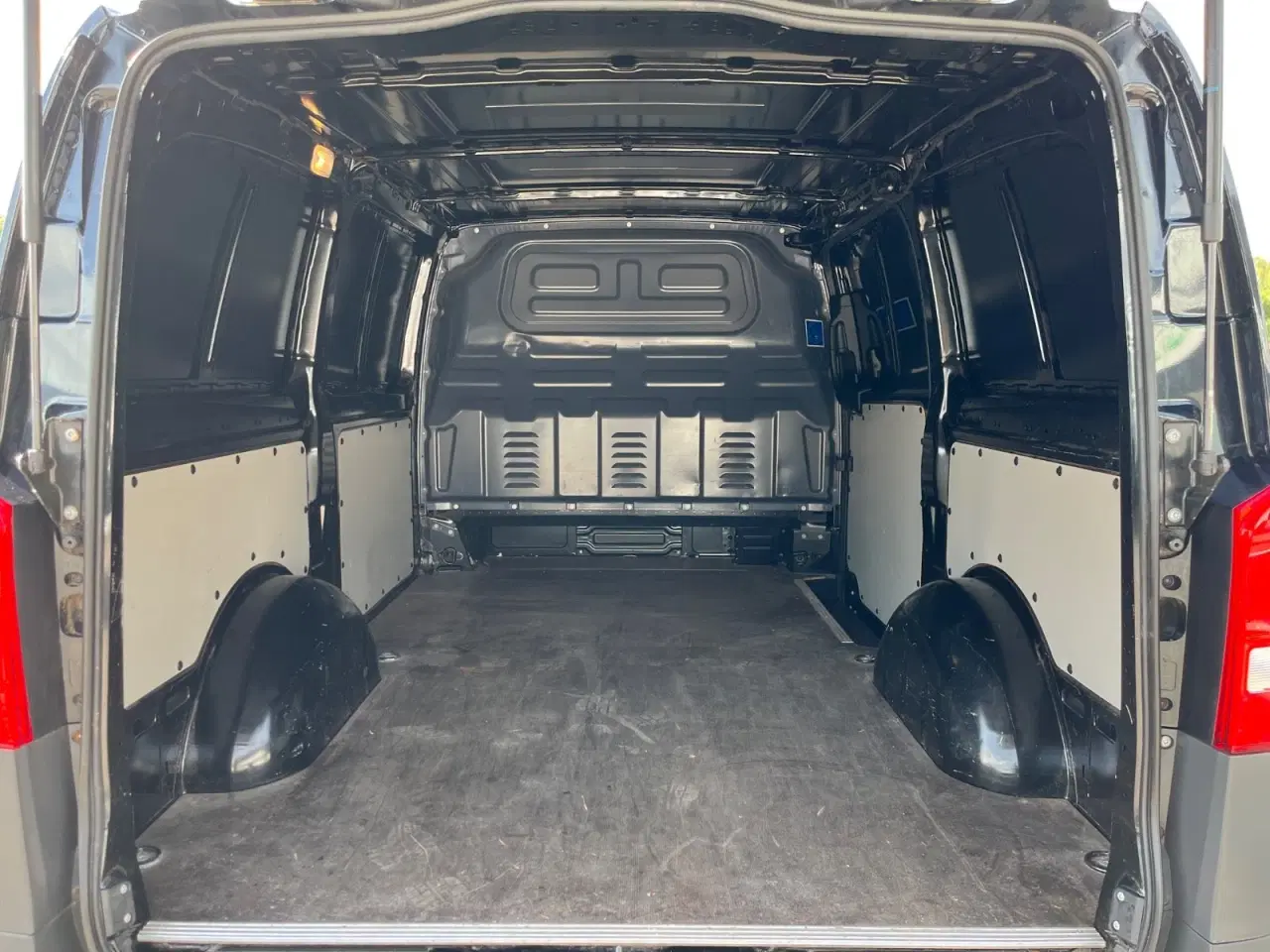 Billede 10 - Mercedes eVito 111  L