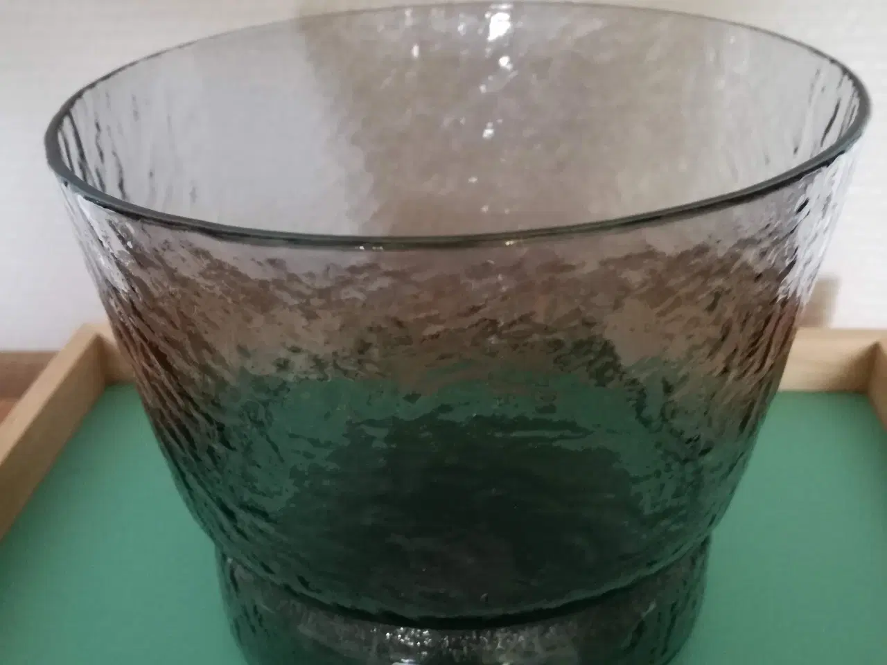 Billede 1 - Retro ISSPAND i røgfarvet glas