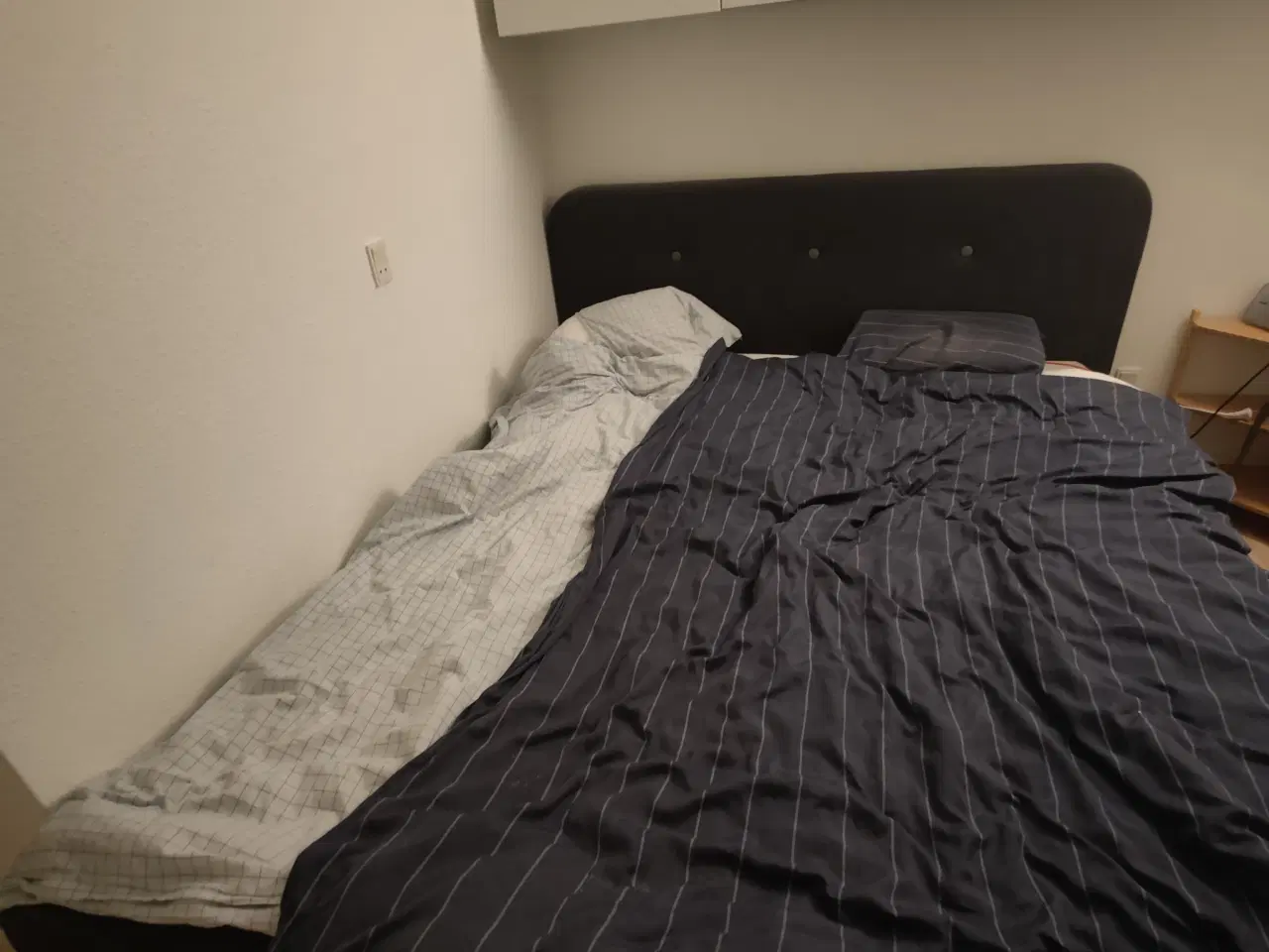 Billede 1 - Kongsted dobbeltseng fra Jysk