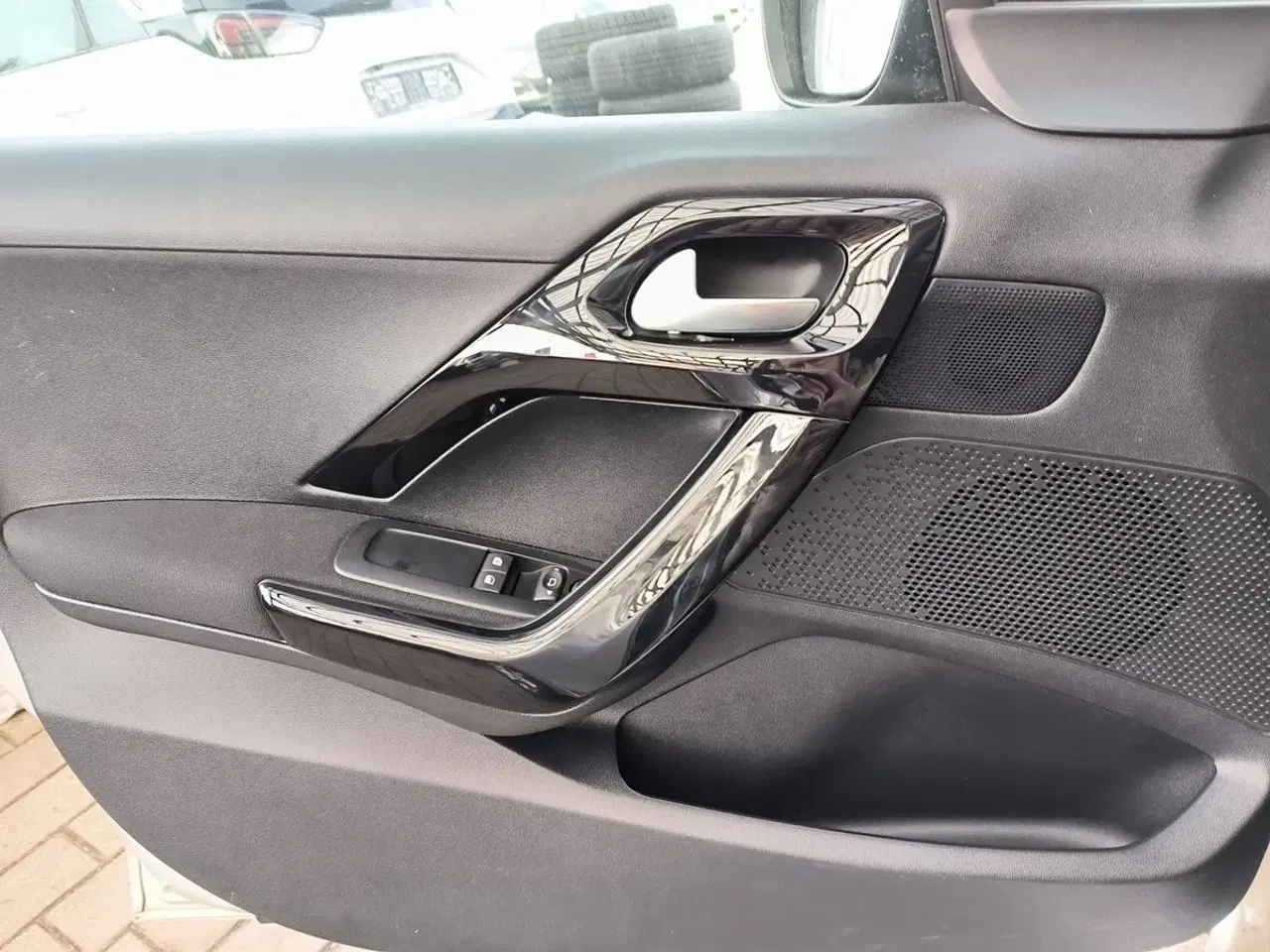 Billede 15 - Peugeot 208 1,6 BlueHDi 100 Intense