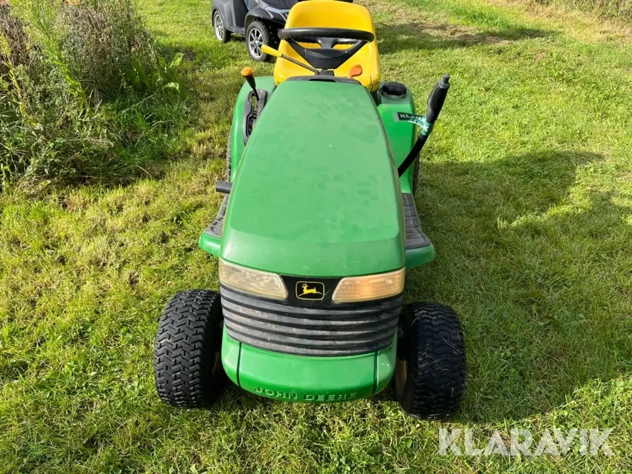 Billede 8 - Græsslåmaskine John Deere LT133