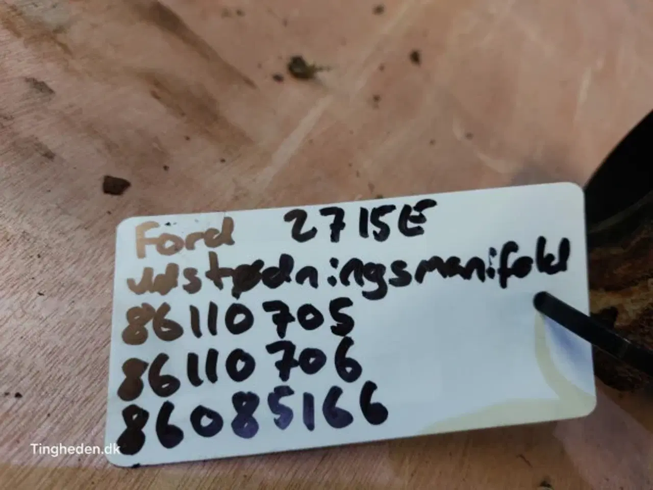 Billede 2 - Ford 2715E Udstødningsmanifold 86110705