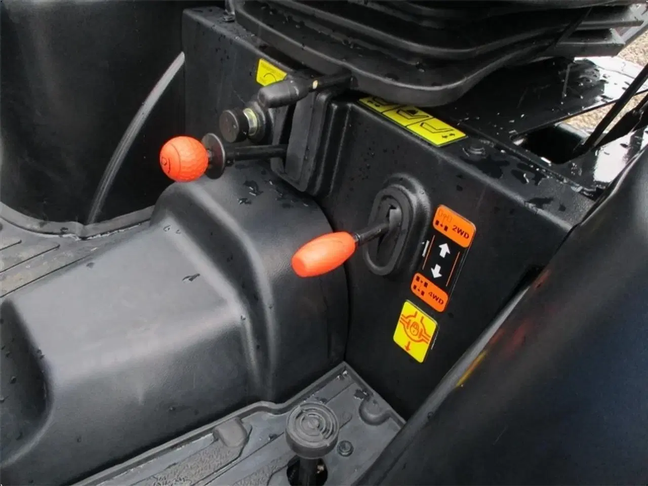 Billede 9 - Solis 26 HST Hydrostat Turf hjul.