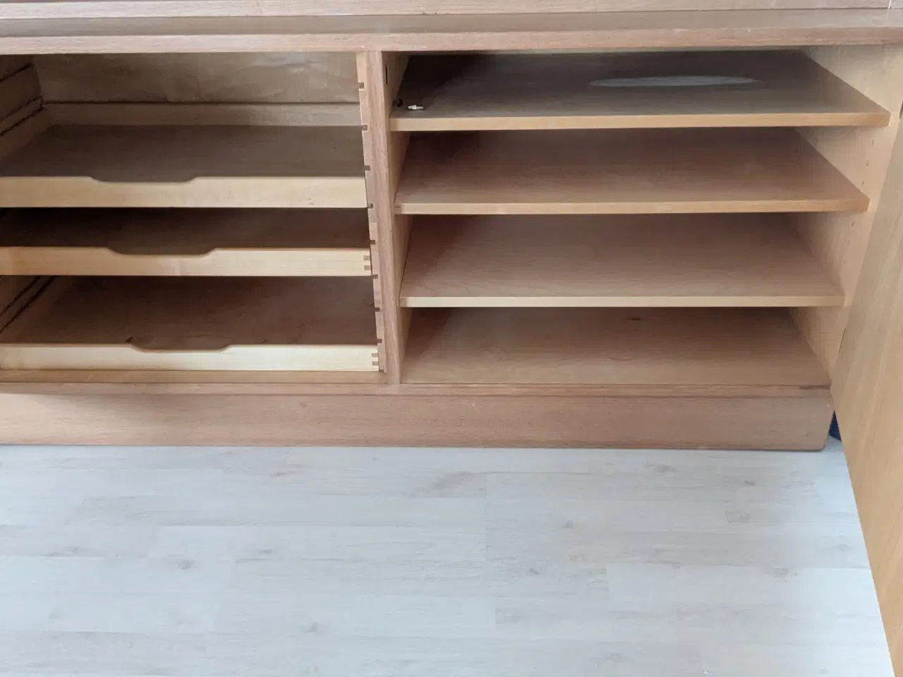 Billede 3 - Hundevad reol