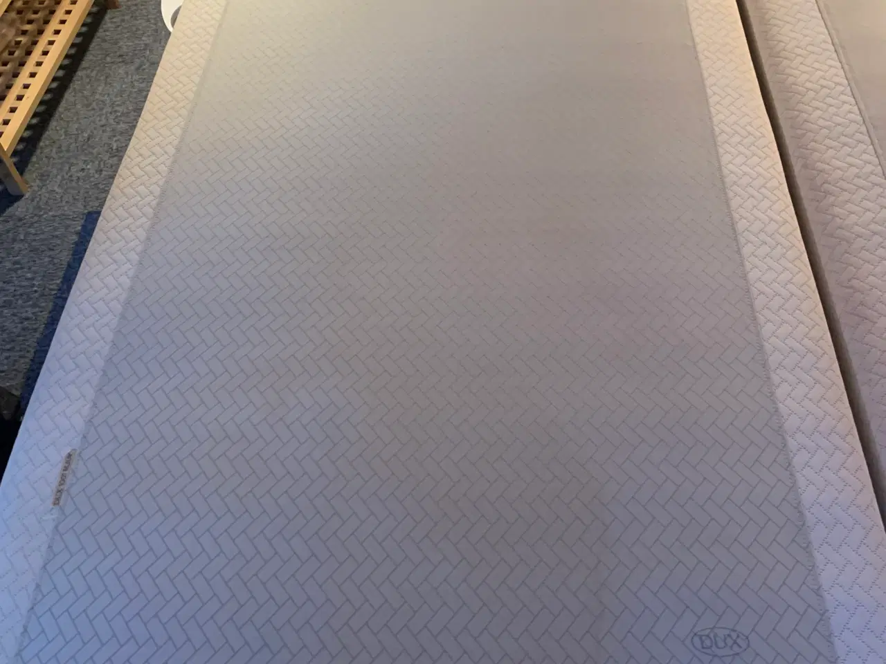 Billede 5 - 2 Dux senge med gavl