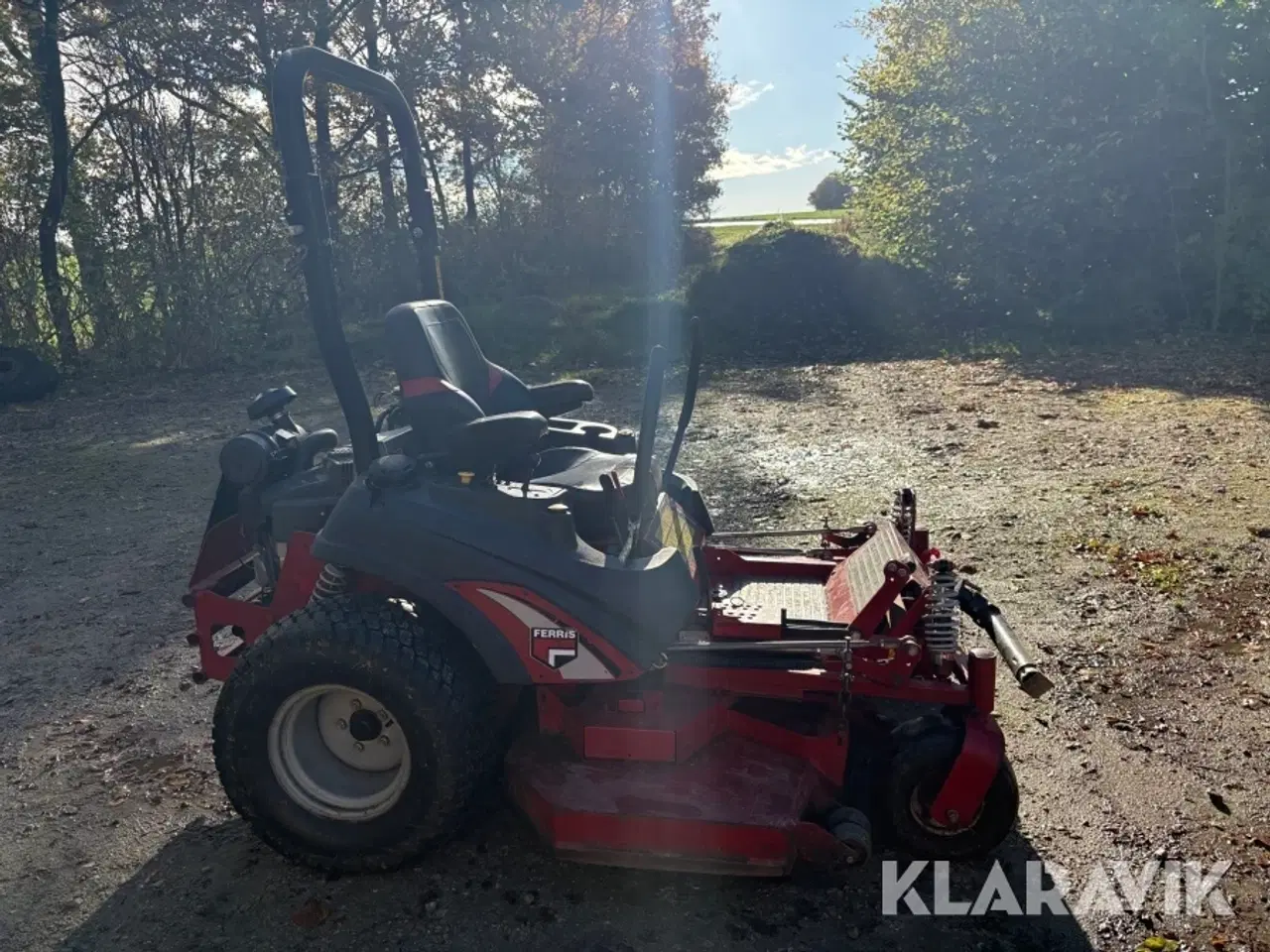 Billede 4 - Zeroturn plæneklipper Ferris 2100