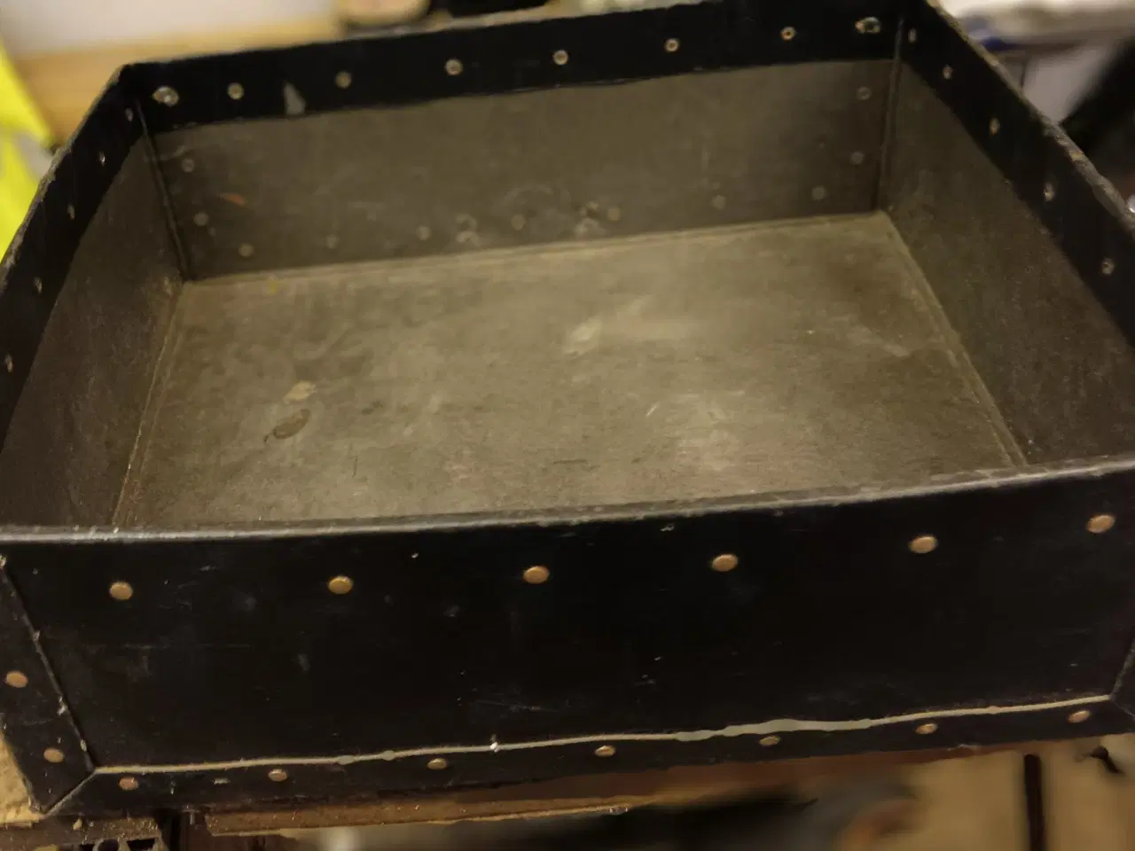 Billede 5 - Kasse sorte retro til reoler forskellig størrelse.