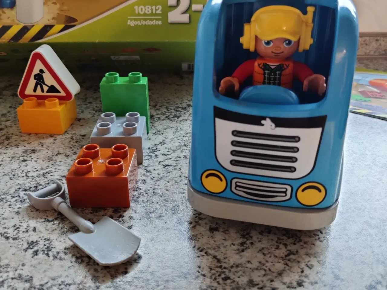 Billede 9 - Lego Duplo 10812 gravemaskine og lastbil 