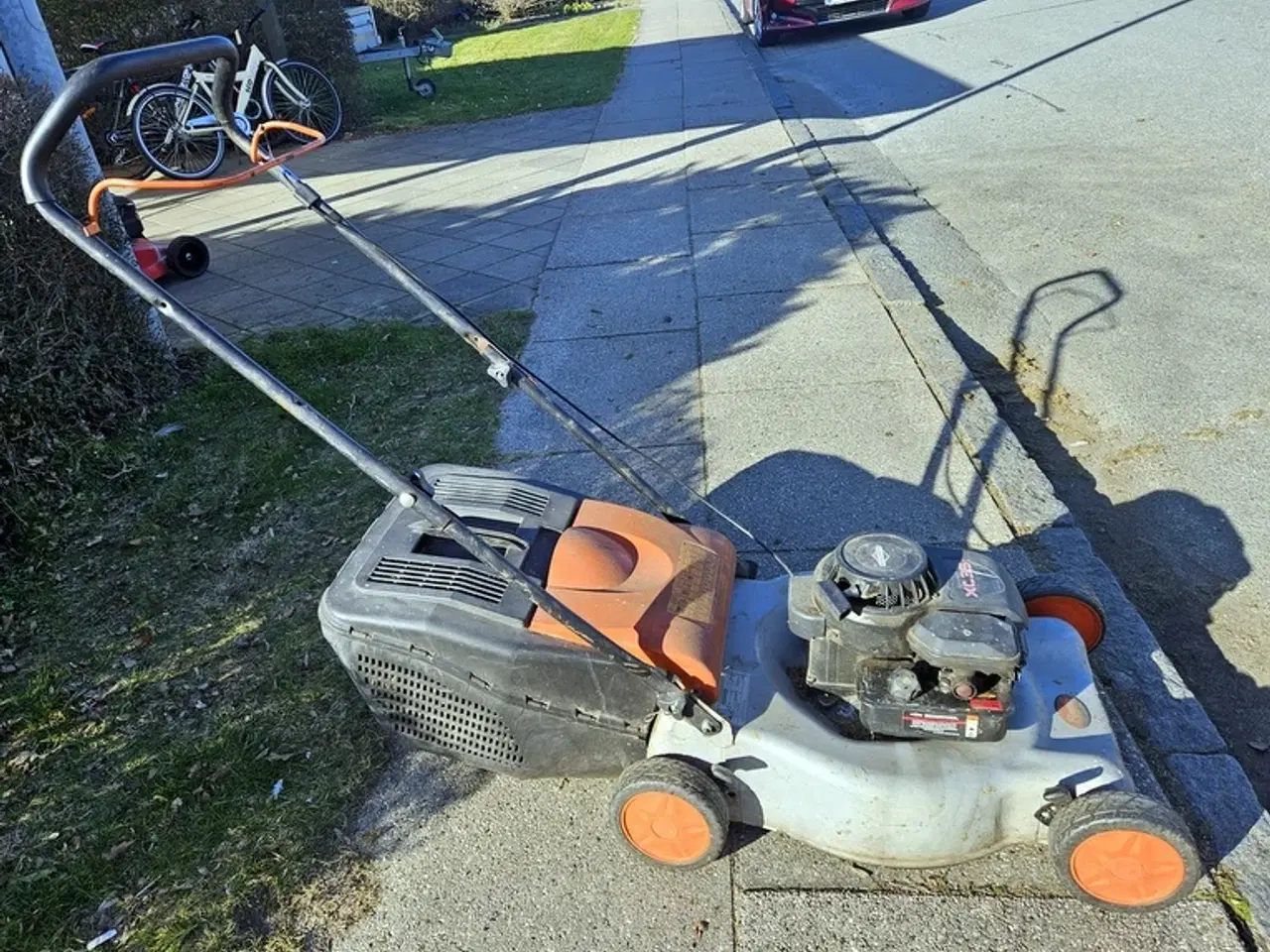 Billede 1 - Rotorklipper med B&S motor sælges.